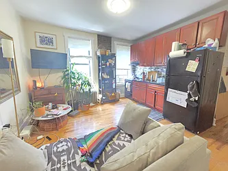 2111 Beekman Place, #4L