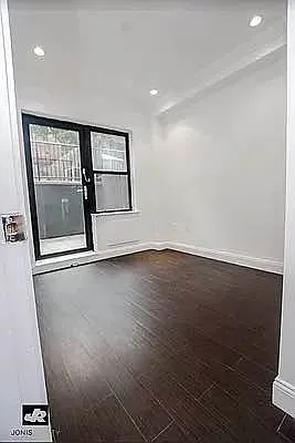 Rented by Jonis Realty | media 19