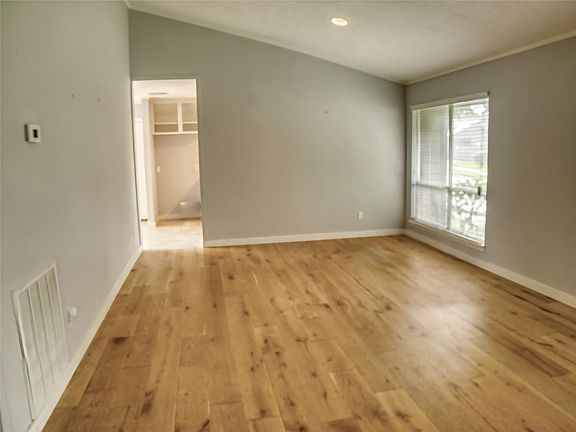 5th image of 16550 Space Center Blvd