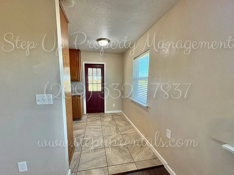 10313 Crackerbox Rd — Photo 8