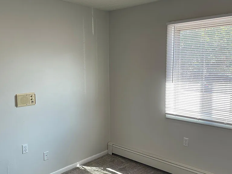 612 S Johnson St #11 — Photo 13