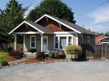 1st image of 3332 Porter St