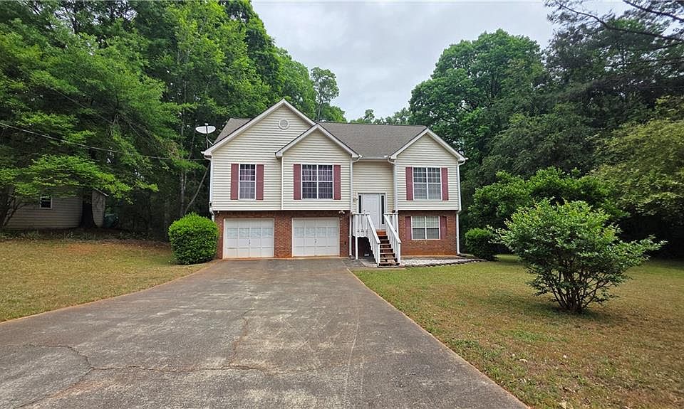 1st image of 3742 Windy Hill Dr SE