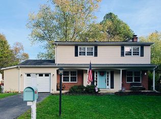 6960 Conservation Dr, Springfield, VA 22153