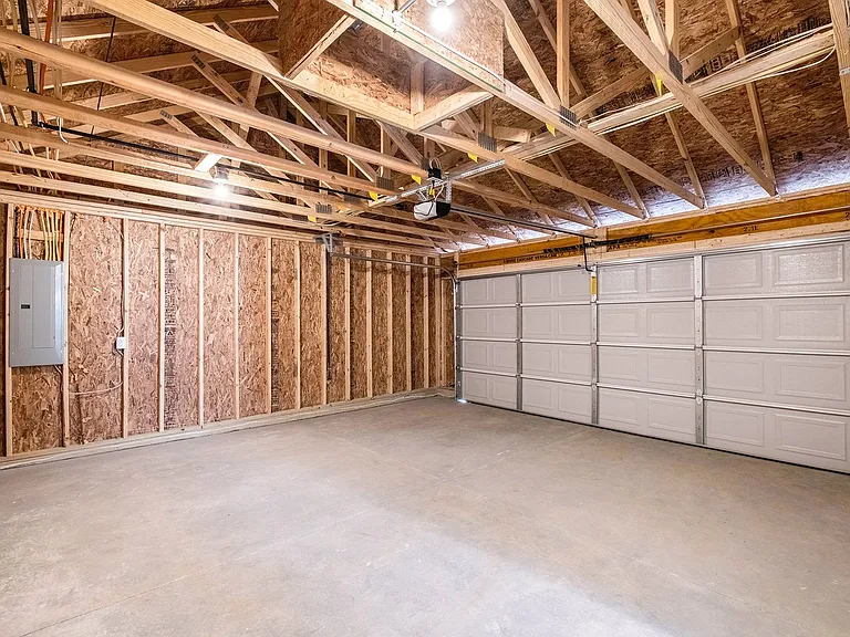 1694 Pine St — Photo 16