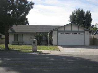 1520 E Oak Hill Ct, Ontario, CA 91761