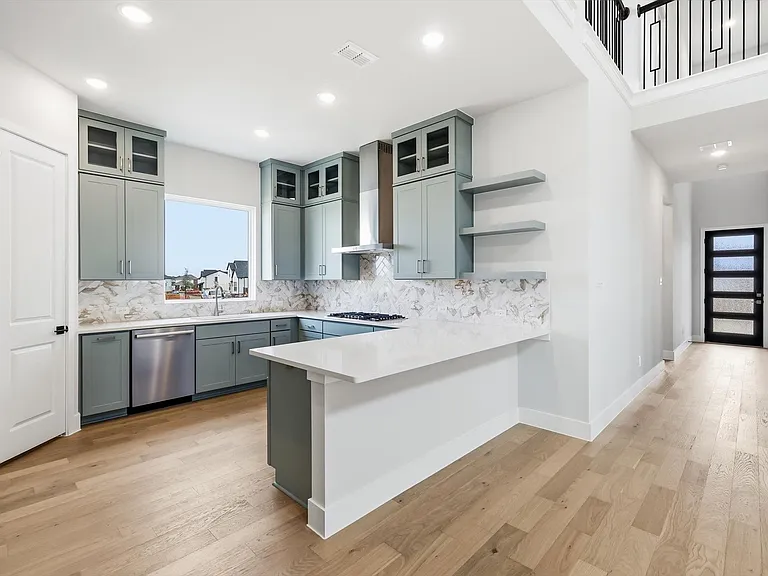 7243 Farley St — Photo 24