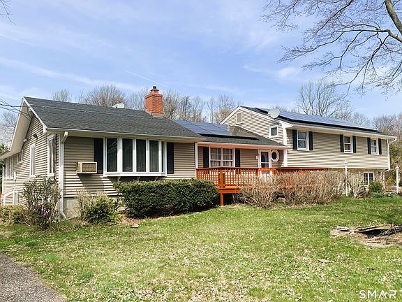 2nd image of 15 Coral Dr