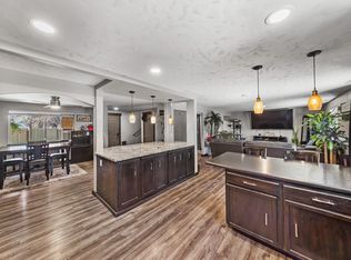 1216 SW 32nd Ct, Redmond, OR 97756