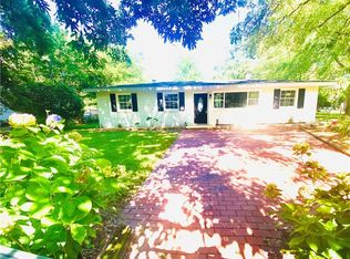 1412 Roderick Rd, Mobile, AL 36618