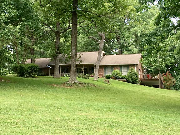 4th image of 1940 Greens Trail Dr