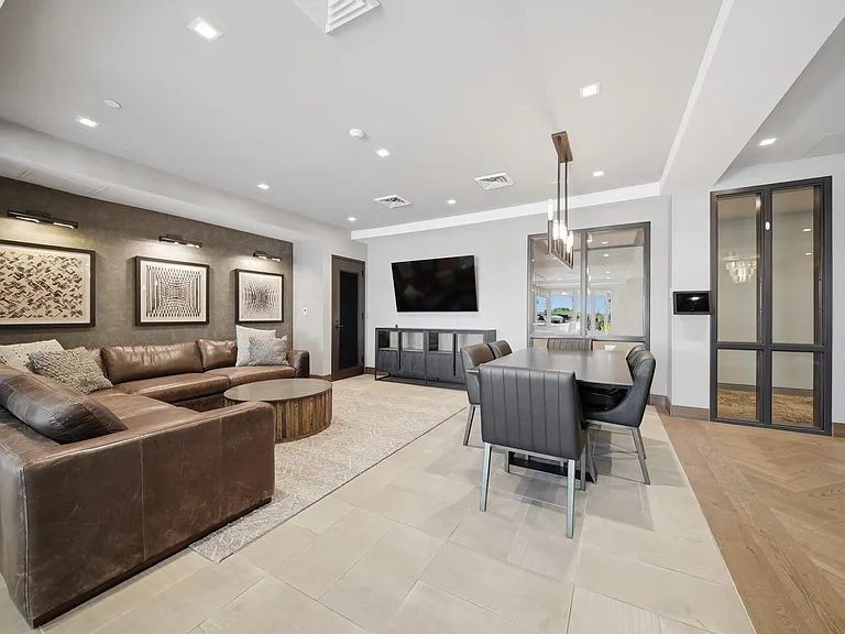 18 Artisan Dr #207 — Photo 44