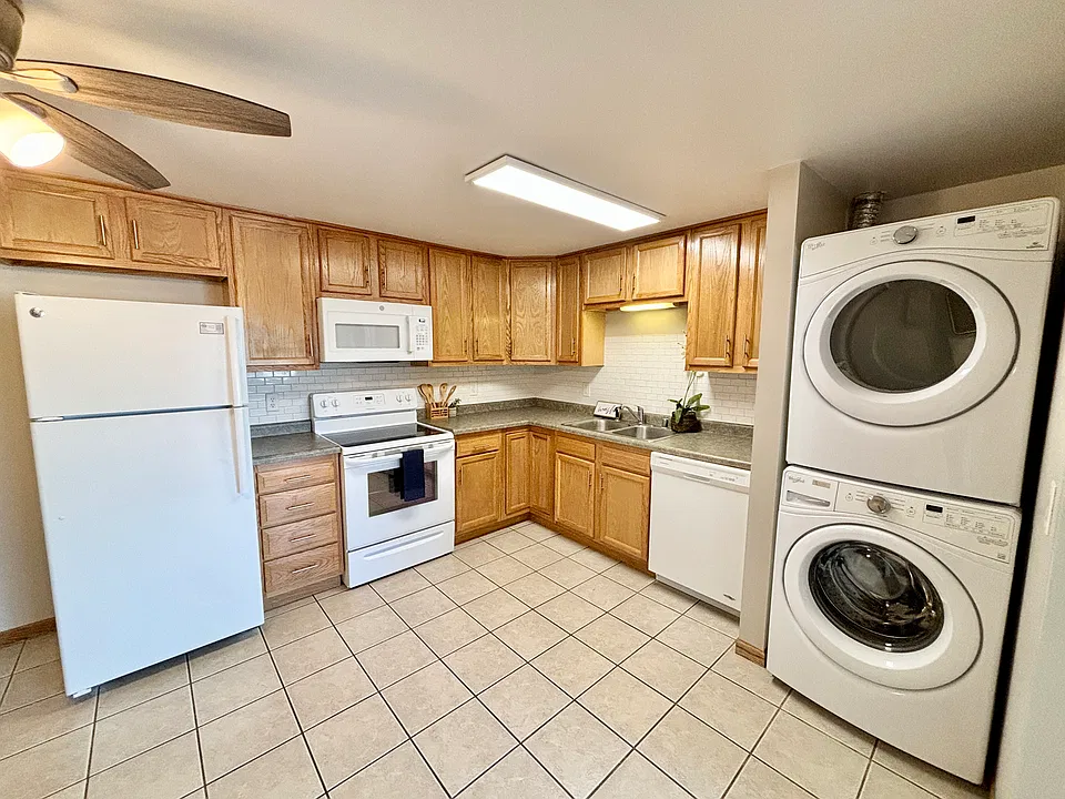 1157 Petra Pl #8
