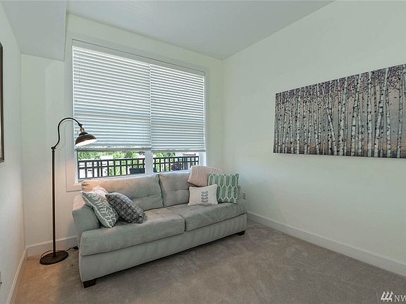5th image of 15408 Main St Unit 507