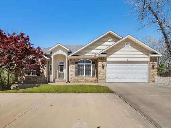 3 Rutland Dr, Bella Vista, AR 72714