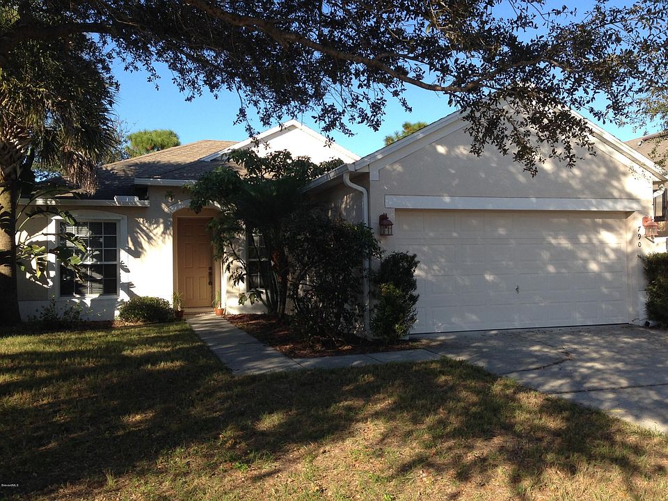 1st image of 790 Benton Dr