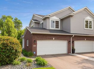 3521 Bay Knolls Dr NW, Prior Lake, MN 55372
