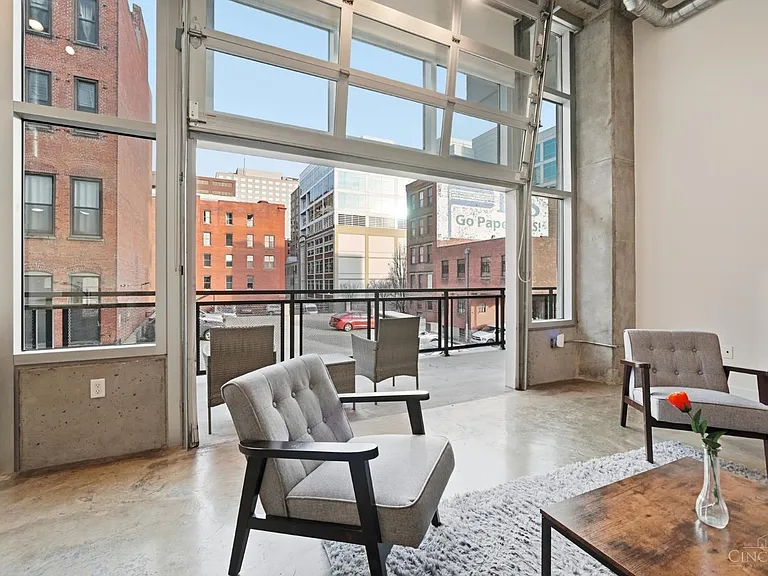 353 W 4th St #209 — Photo 8