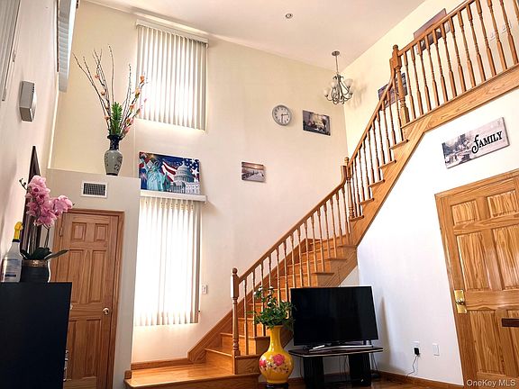 4th image of 70-10 172nd Street