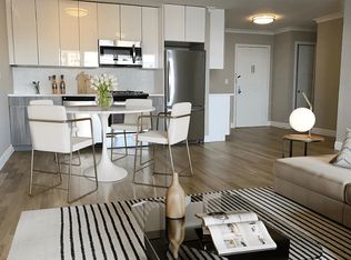 310 Greenwich St APT 25H, New York, NY 10013