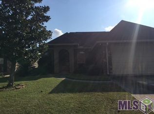 40427 Cross Ridge Ave, Gonzales, LA 70737