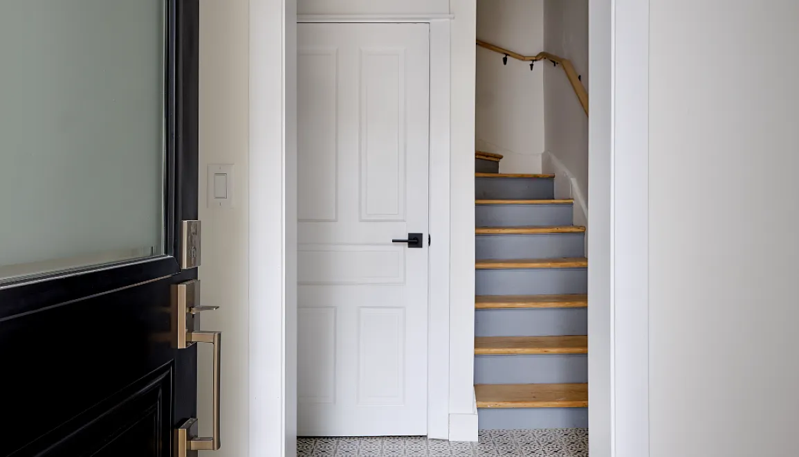 5735 College Street — Photo 4