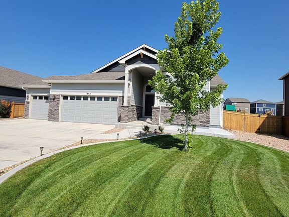 2nd image of 1458 Moraine Valley Dr