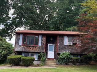 5 Pleasant Hill Rd, Cranston, RI 02910