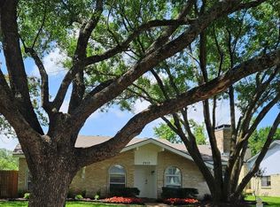 2910 Raintree Dr, Plano, TX 75074