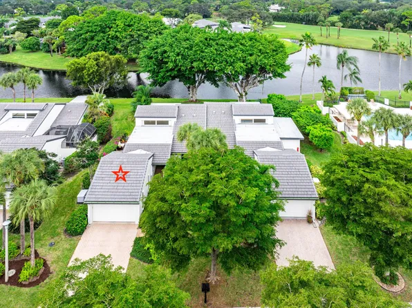 14 Brentwood Drive, Boynton Beach, FL 33436