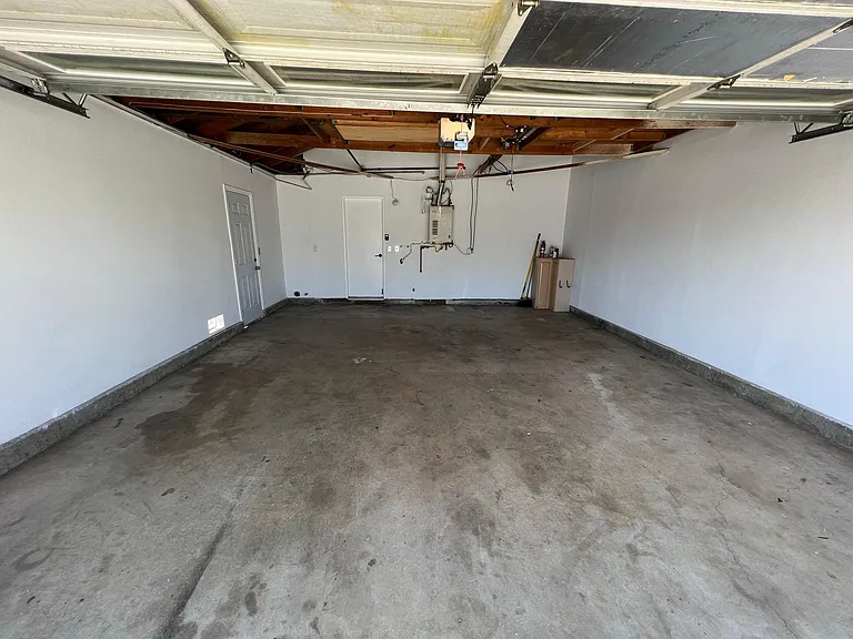 Jalepeno Ave — Photo 12
