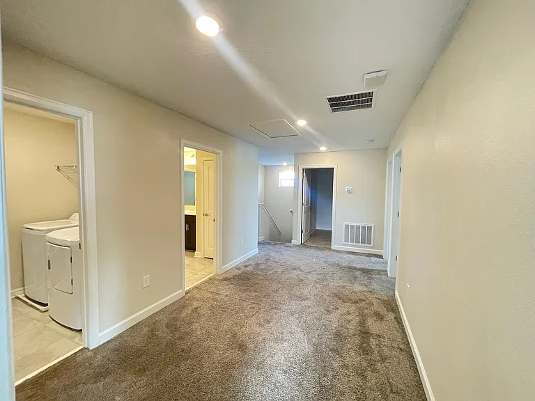 10881 Longleaf Woods Dr — Photo 23