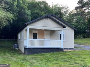 823 Schmitt Rd, Rossville, GA 30741