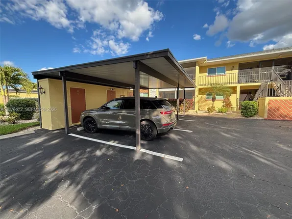 4109 SE 19th Ave APT 207, Cape Coral, FL 33904
