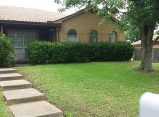 3010 Timothy Ln, Euless, TX 76039