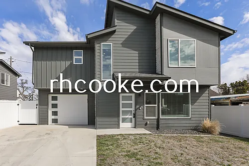 11909 E 2nd Ln Photo 1