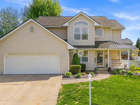 6 Browning Ct, Washington, IL 61571