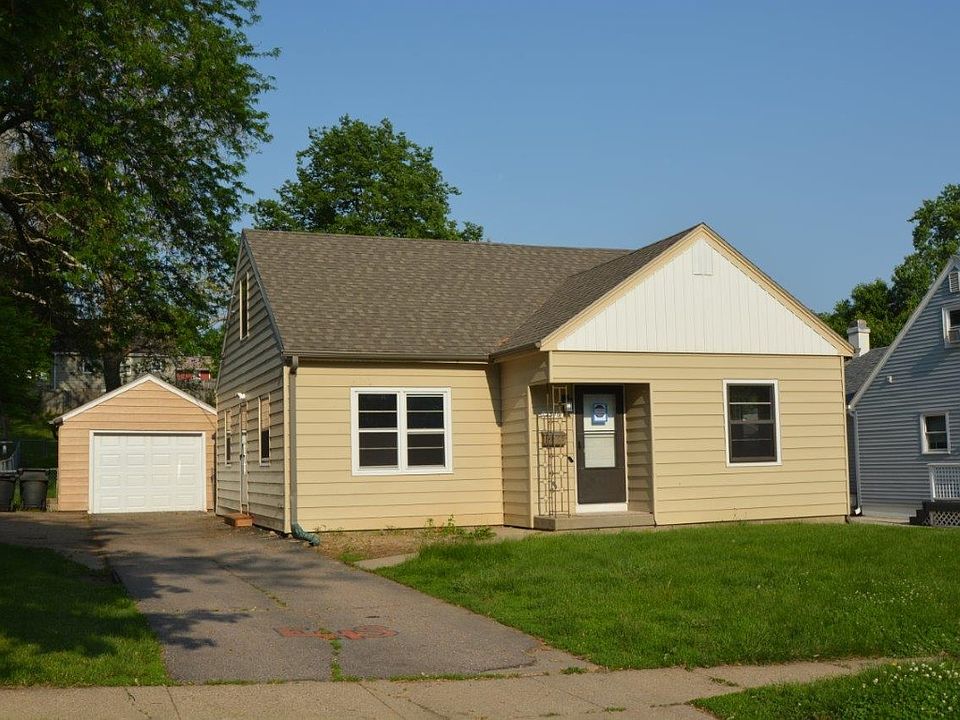1st image of 2316 S Olive St