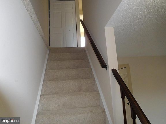 4th image of 13603 Bentley Cir