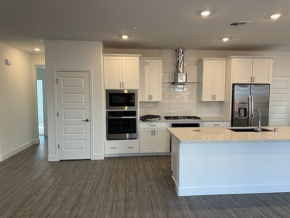 4th image of 4040 Knobby Crest Way