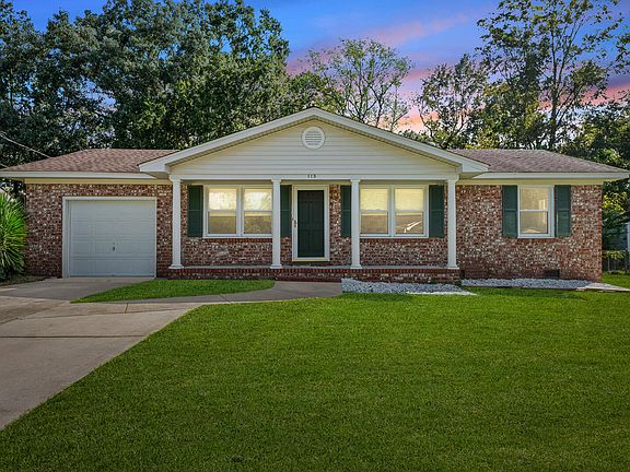 2nd image of 113 Wessex Dr