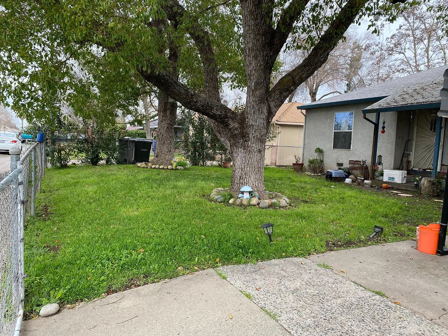 3608 Mahogany St photo 1