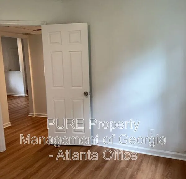 1809 Ellington St — Photo 14