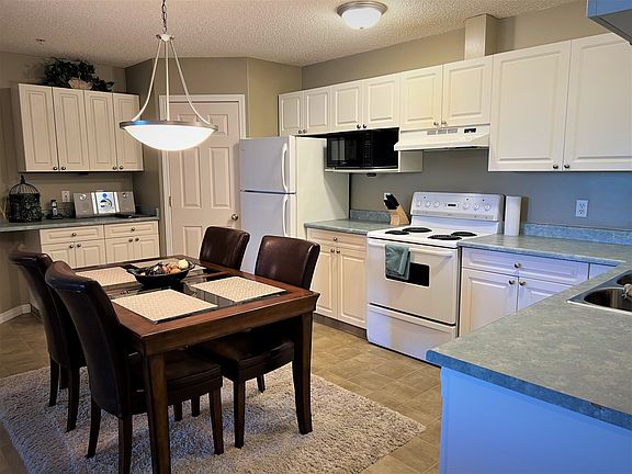 IMG_9232-min_05302022