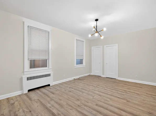 784 Avenue C image 18 of 25