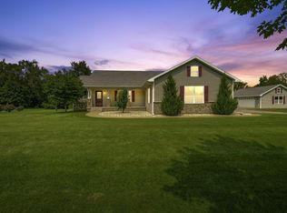 18208 65th Ct, Franksville, WI 53126