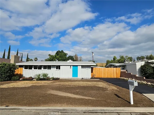 6758 Dwight Way, San Bernardino, CA 92404