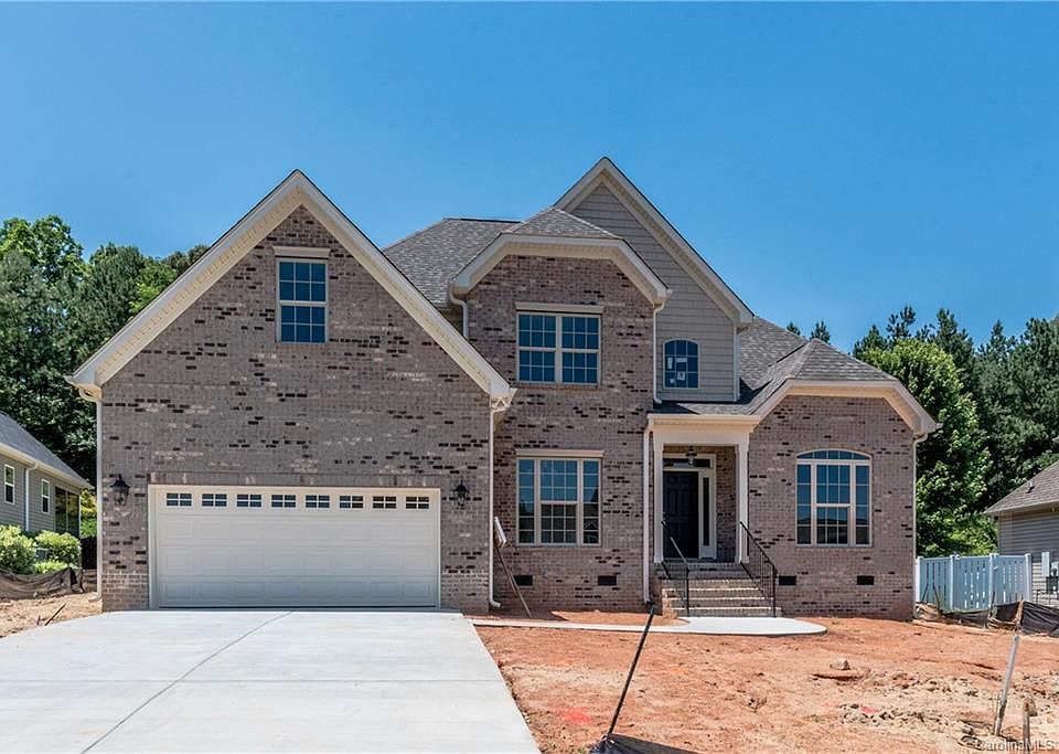 1st image of 1673 Essex Hall Dr #94