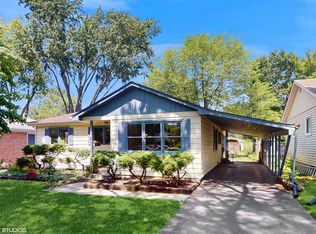 265 N Shaddle Ave, Mundelein, IL