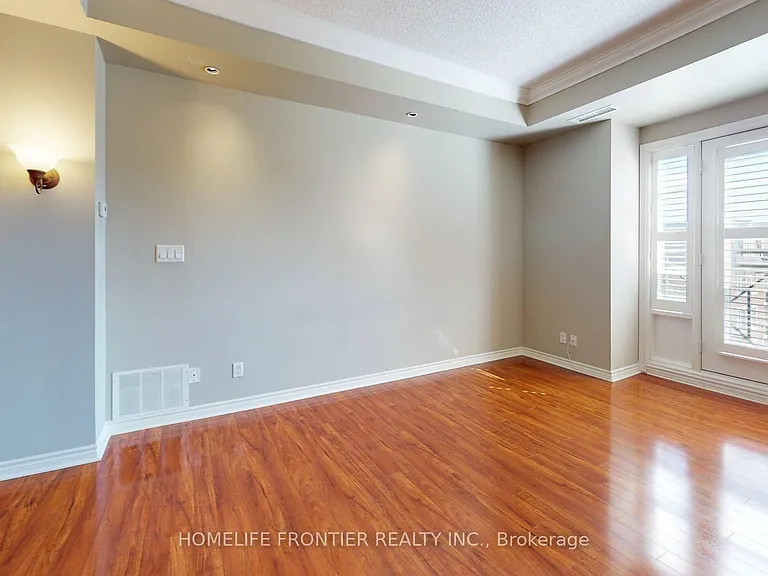 3351 Cawthra Rd #402 — Photo 10